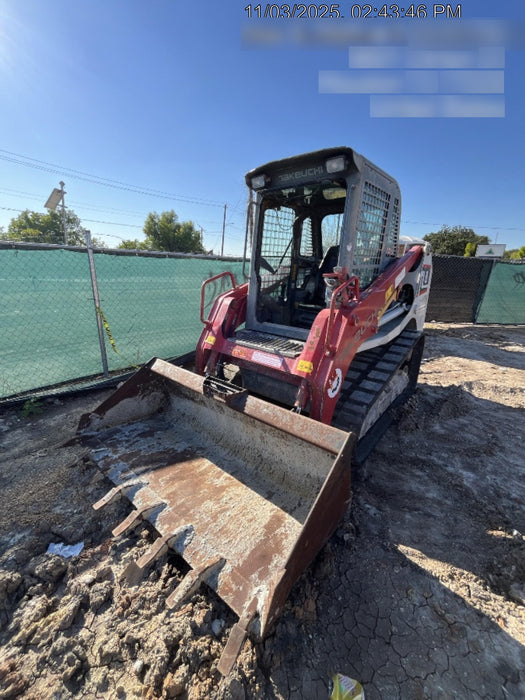 2019 Takeuchi TL8 Cab, Heat/AC, Defroster, 15" Wide Rubber Tracks, Back-up Alarm, Front & Rear Working Lights, Auxiliary Hydraulics, Two-Speed Travel, Electronic Monitoring System, Hydraulic Universal Quick Hitch 76" HD Dirt Bucket with 8 Teeth, 20.3 cubic feet Capacity
