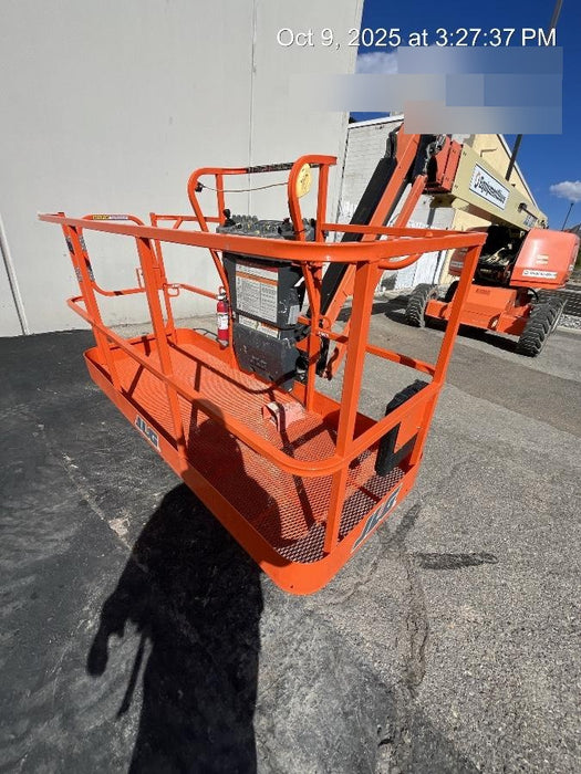 2019 JLG 660SJ