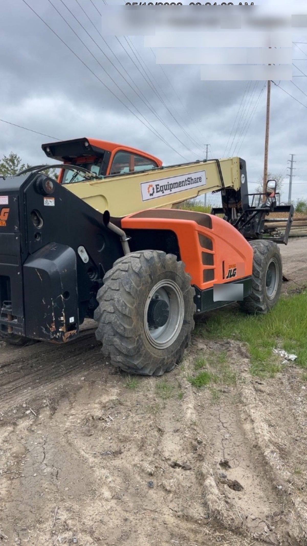 2022 JLG 1732