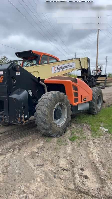 2022 JLG 1732