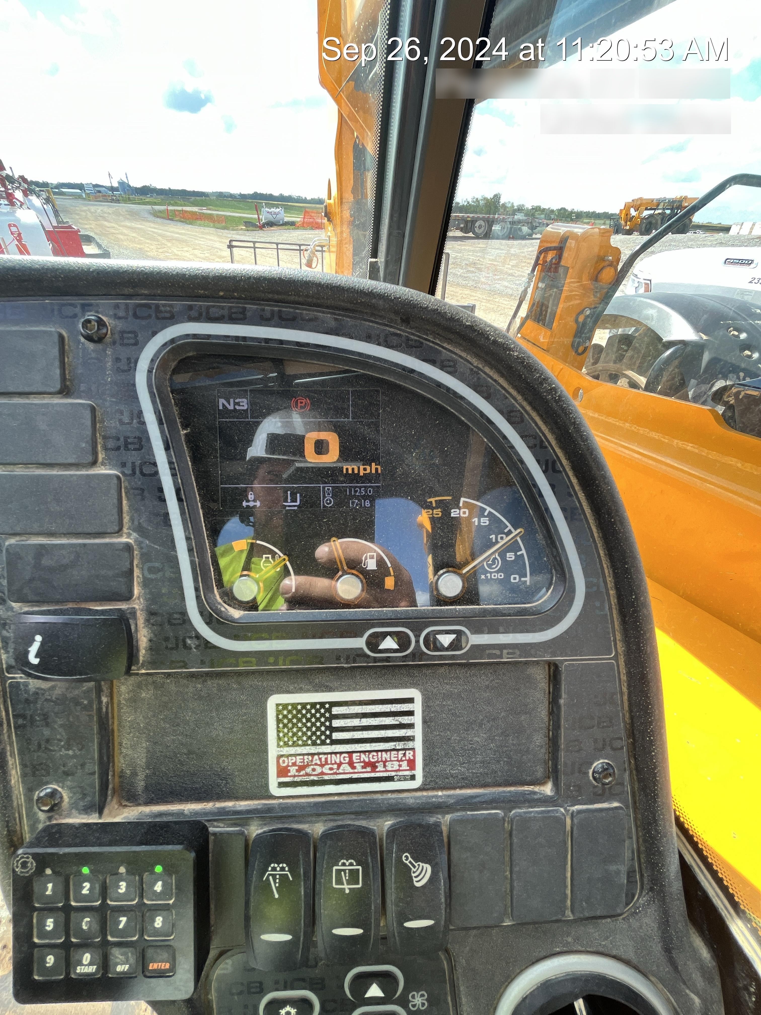 2023 JCB 509-42