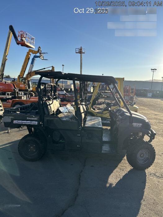 Kawasaki Mule PRO-DXT Kawasaki Mule 4x4 Diesel UTV w/Hard Top, Windshield, Beacon, Backup Alarm, ES Keypad/Hardware Installed