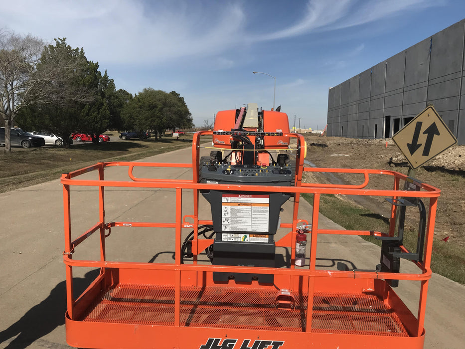 2019 JLG 660SJ