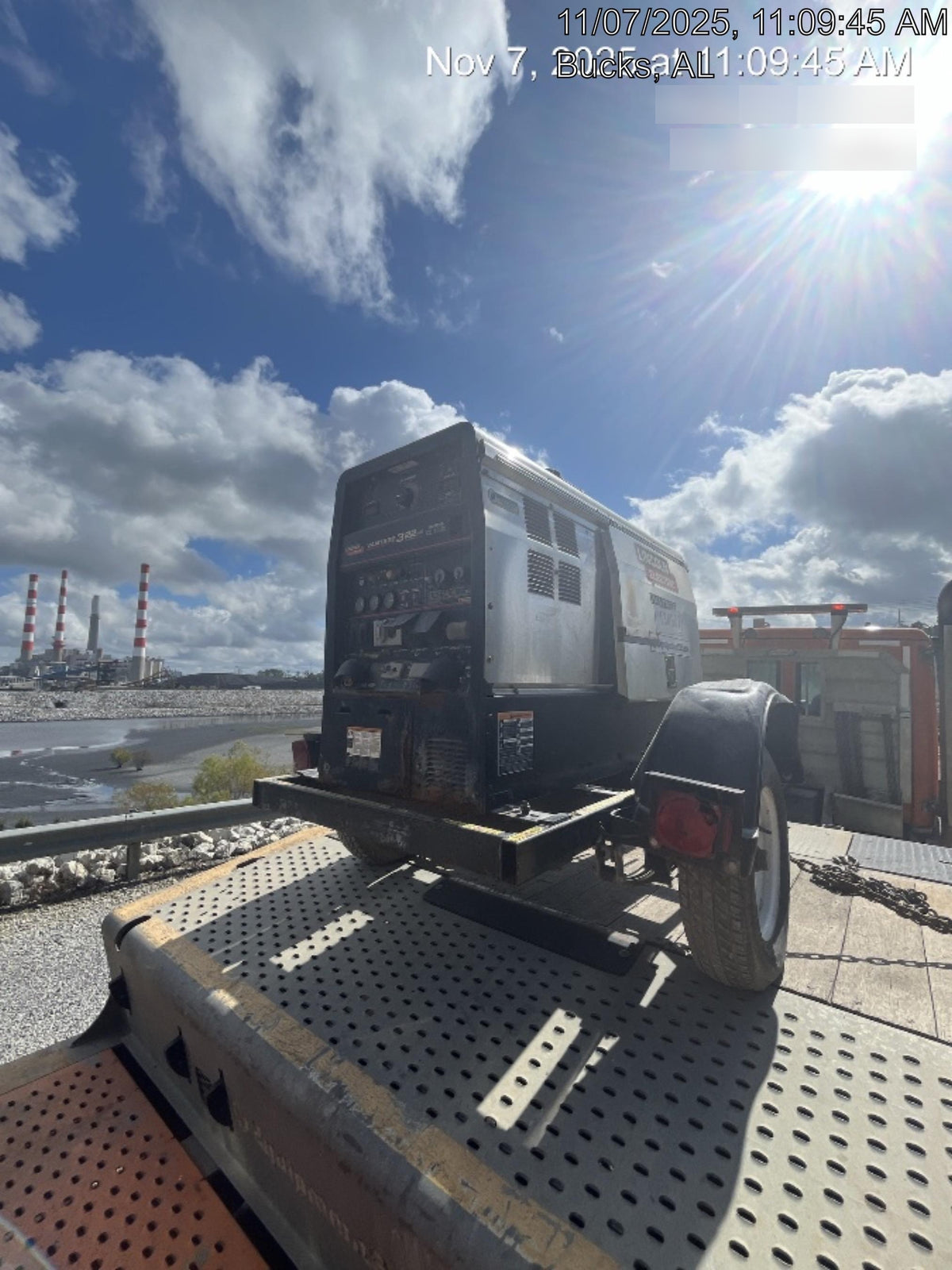 2019 Lincoln Electric Vantage 322 Lincoln Vantage 322 Welder w/Trailer, Light Kit, Cable Rack