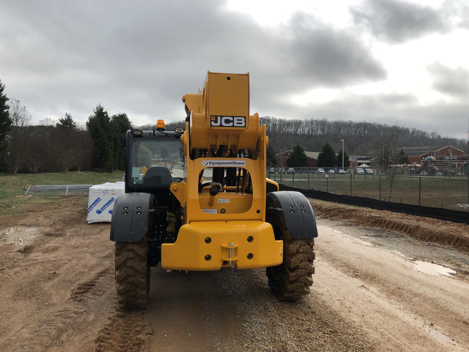 2019 JCB 510-56 Canopy, 74 HP, Solid Tires, STD Worklight, Beacon, Aux Hydraulics, Lifting Eye, Back up Alarm w/66" Carriage/60" Forks