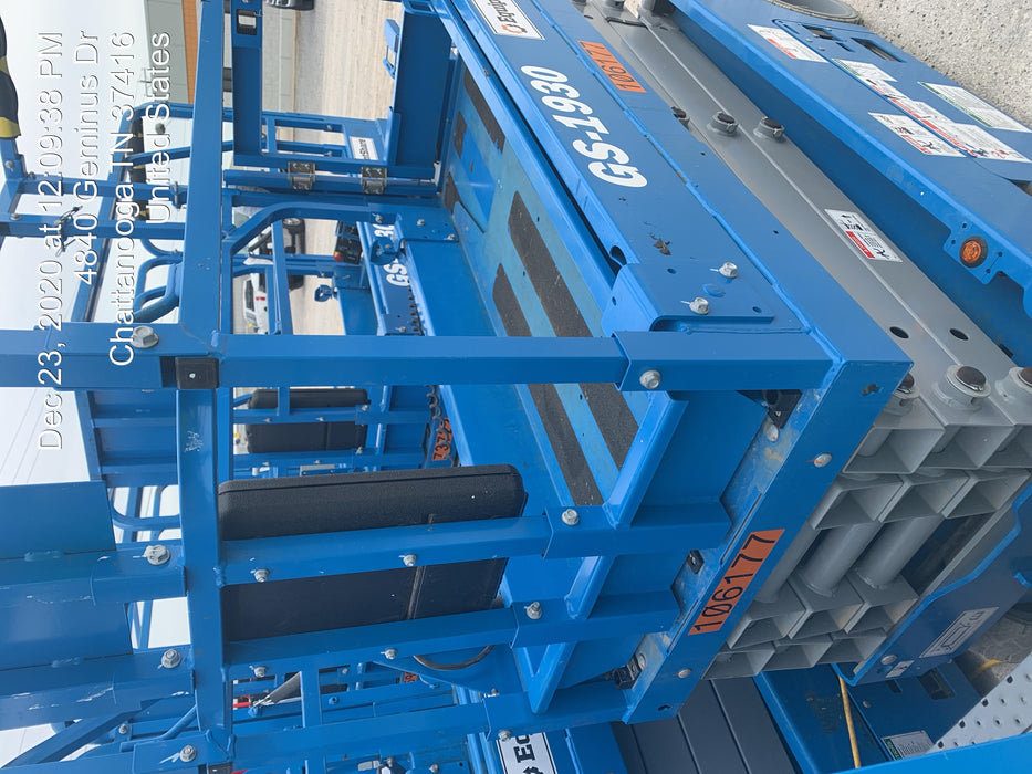 2019 Genie GS-1930 Fixed Rails with Chain Entry