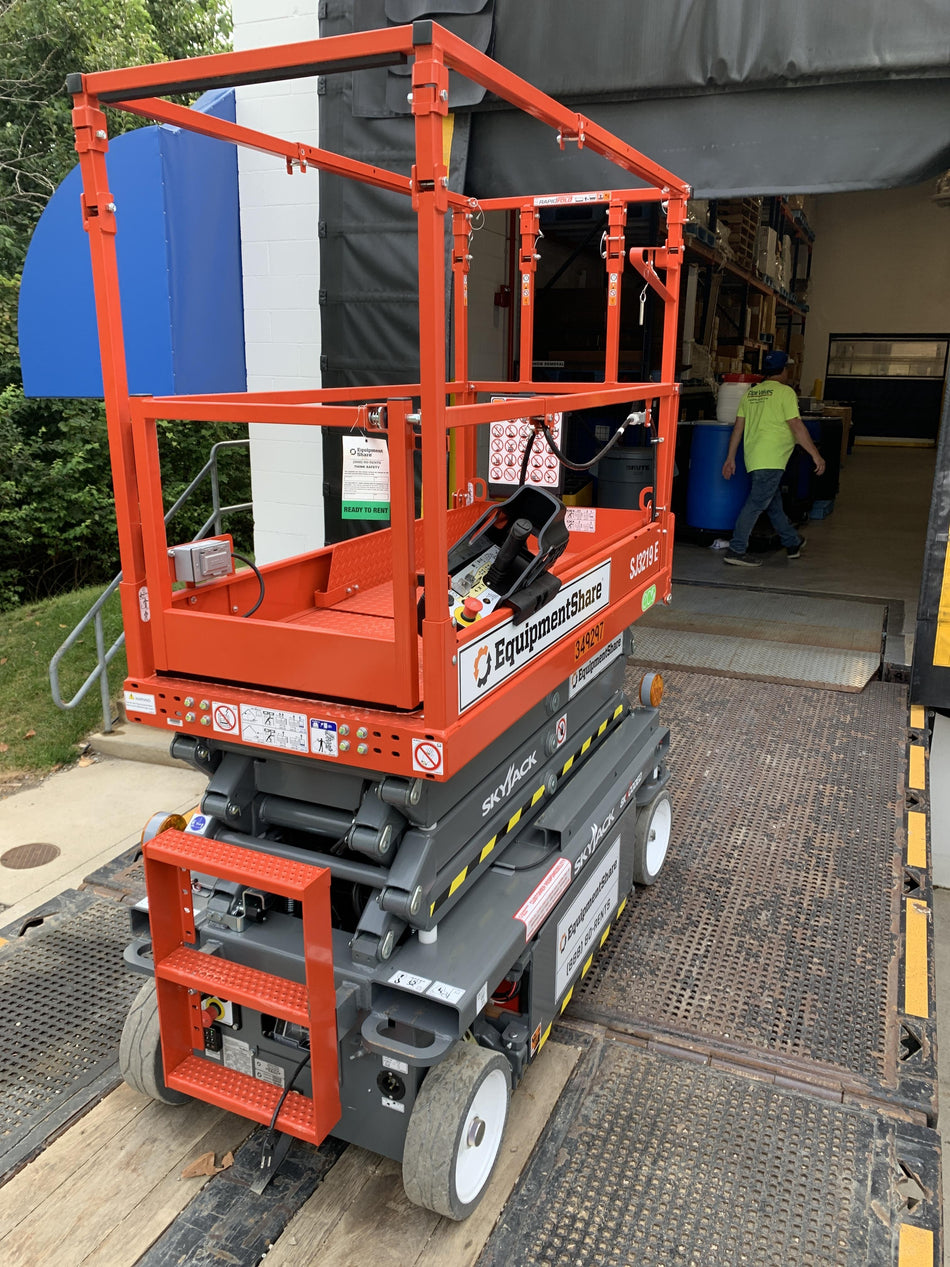 2023 SKYJACK SJ3219