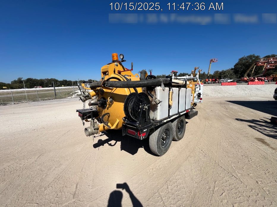 2023 Vac-Tron LP573XDT T4 Koehler Diesel Engine, 500 Gallon Debris Tank, x2 100 Gallon Water Tanks