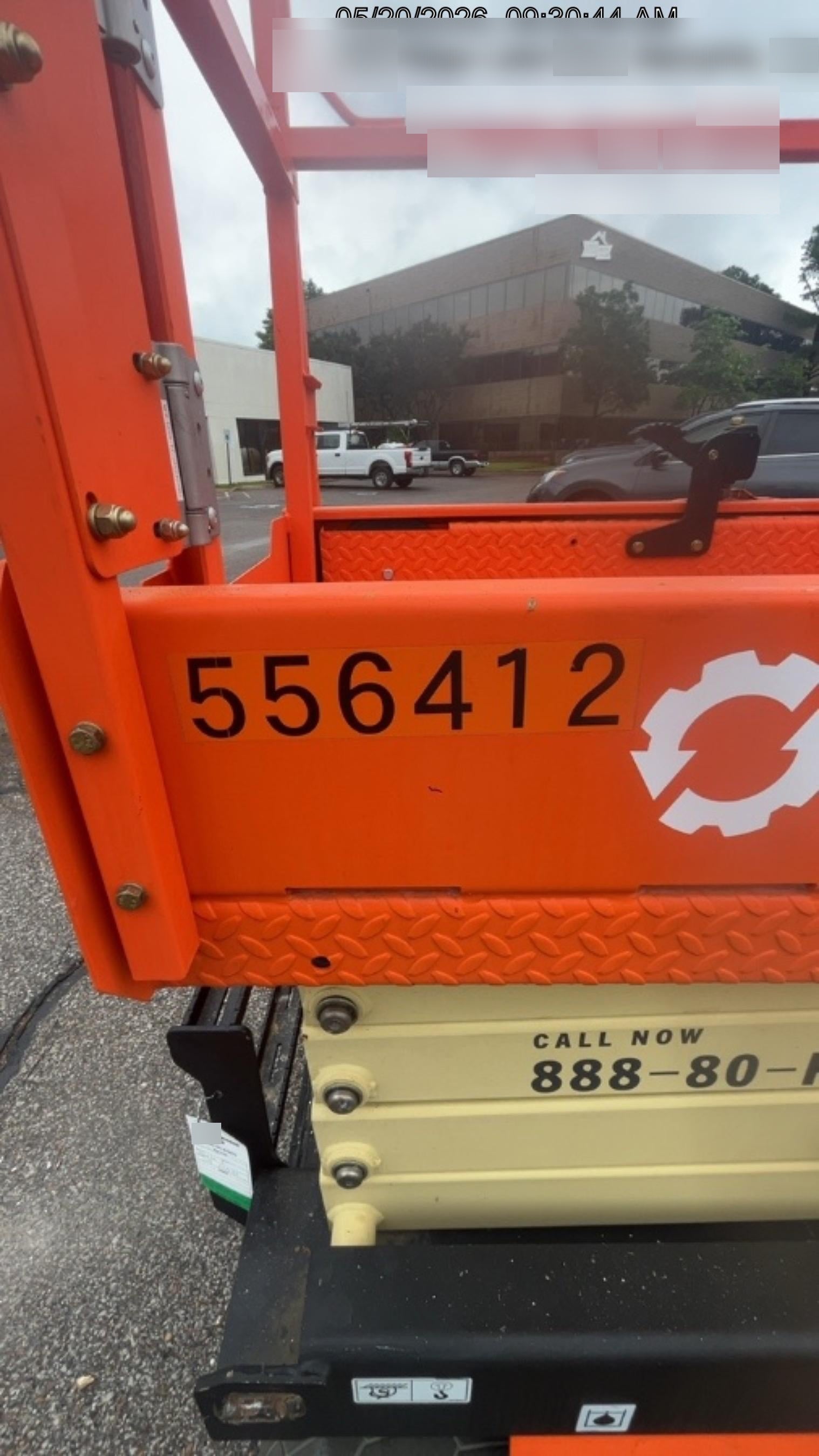2025 JLG ES1932