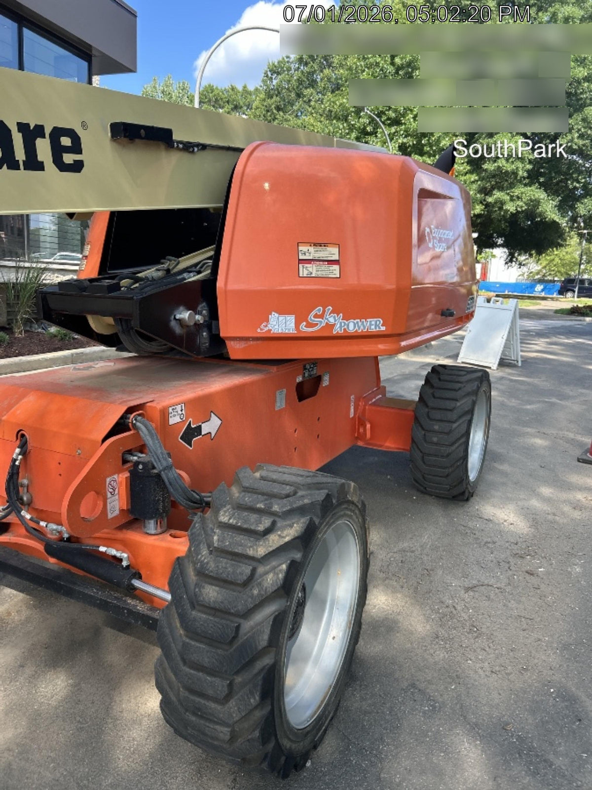 2022 JLG 660SJ