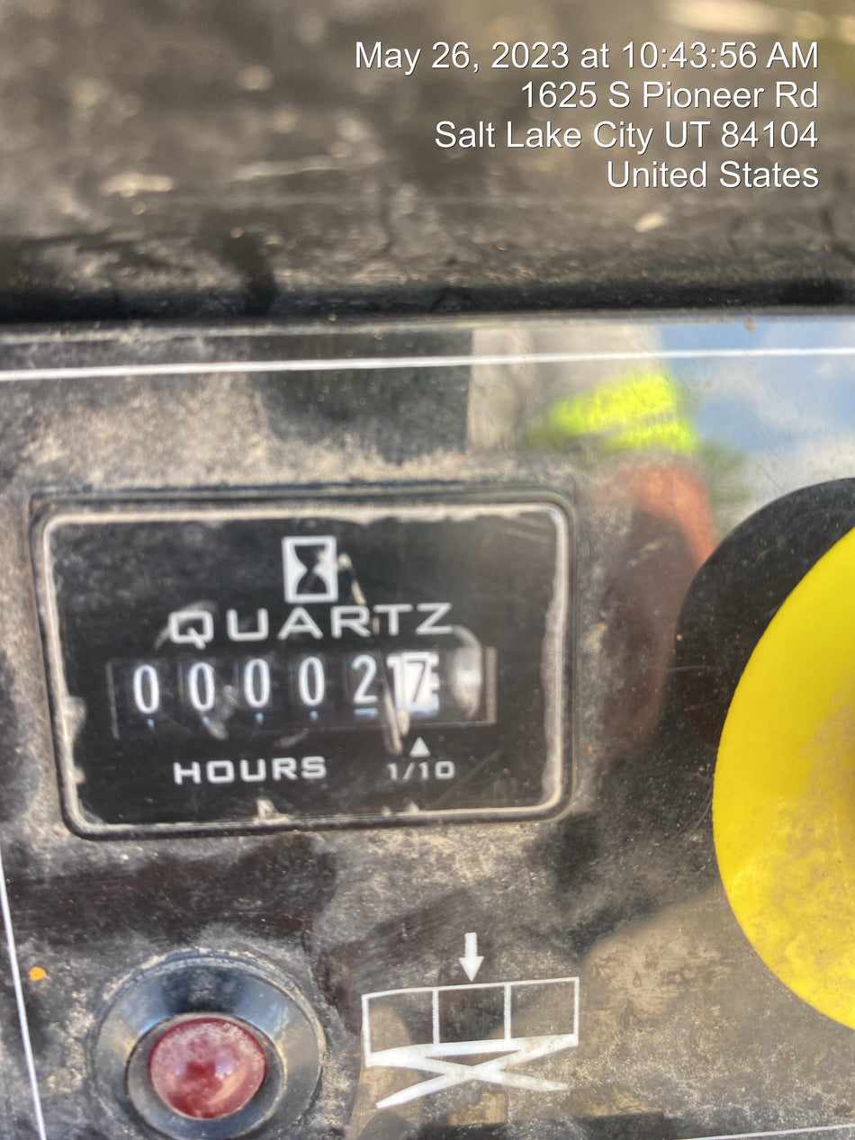 2022 JLG R3246