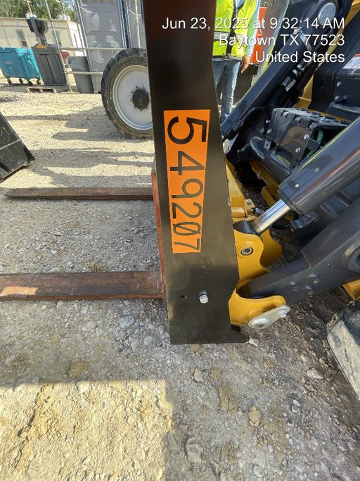 2025 ARROW MATERIAL HANDLING F5100CB - 72"