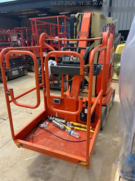 2022 JLG 26E