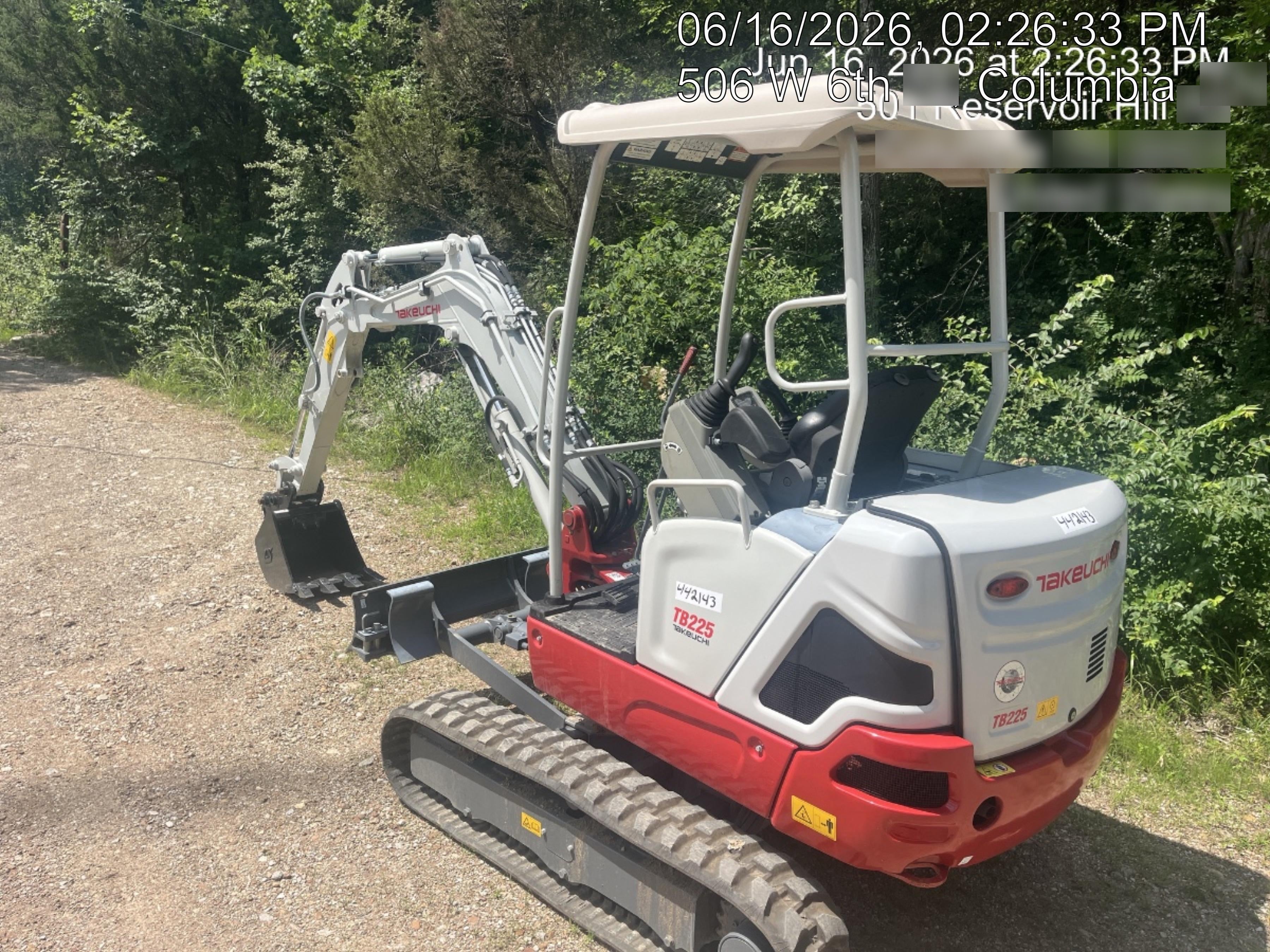 2023 TAKEUCHI TB225R