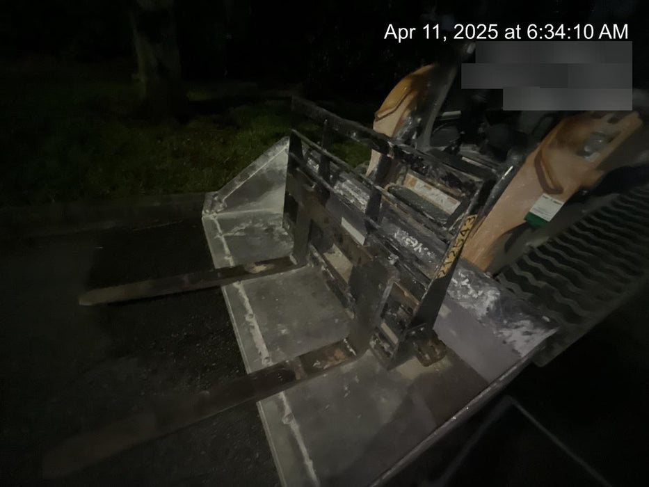 2022 ARROW MATERIAL HANDLING FS5100CB - 72"