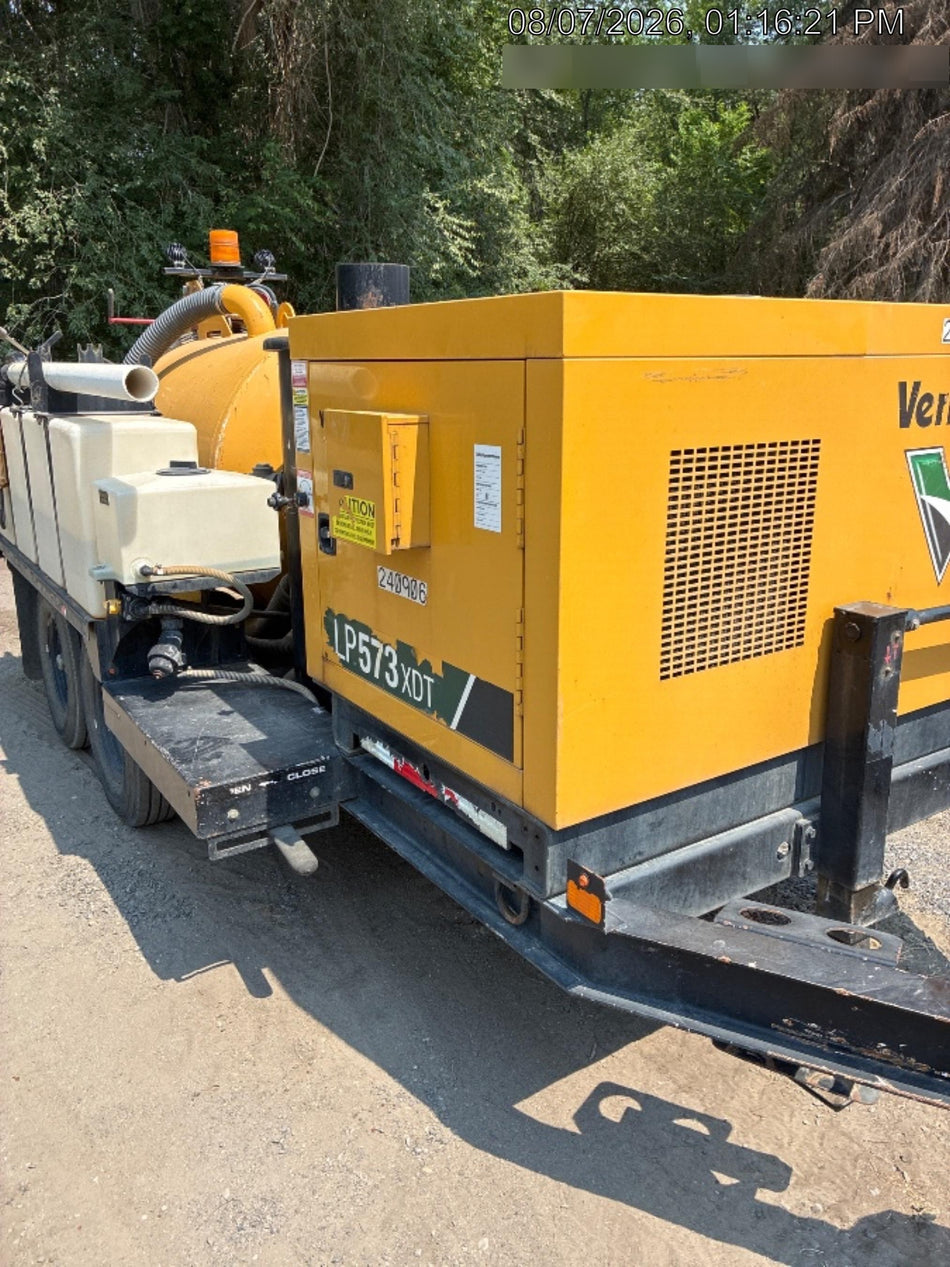 2022 VAC-TRON LP573XDT