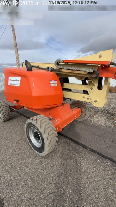 2019 JLG 450AJ