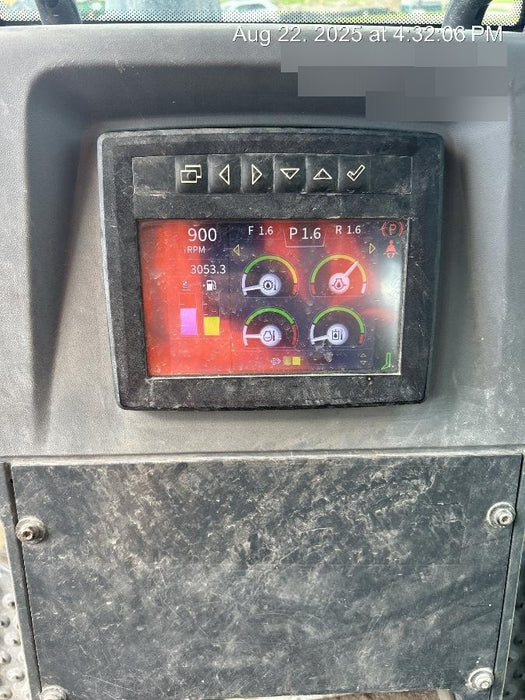 2020 JOHN DEERE 700L