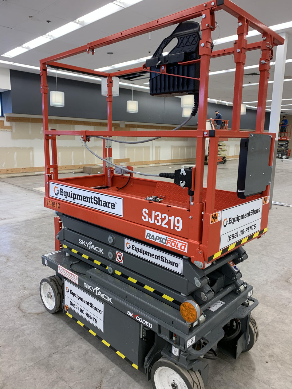 2021 SKYJACK SJ3219