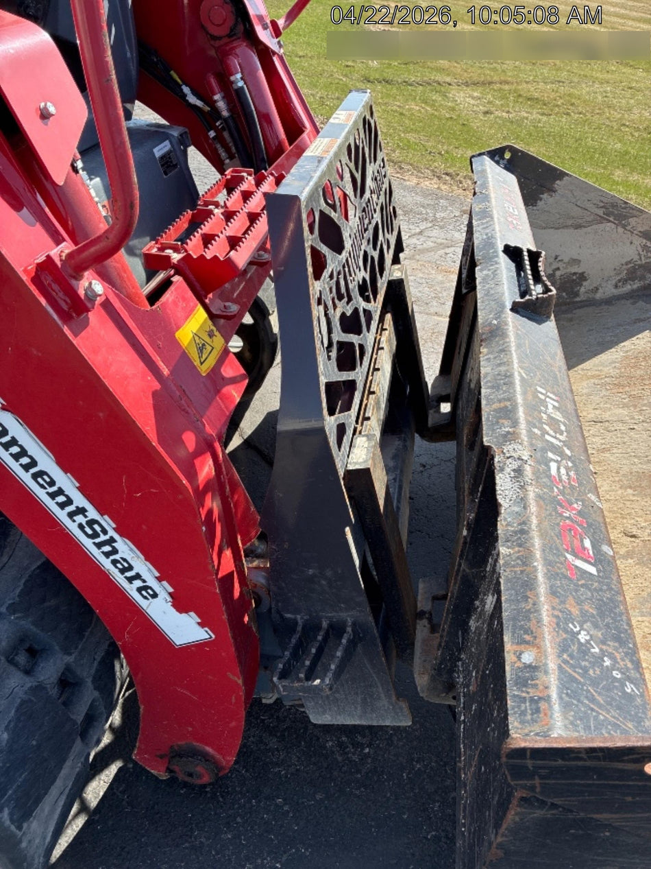 2022 PALADIN 48" Pallet Forks - Paladin