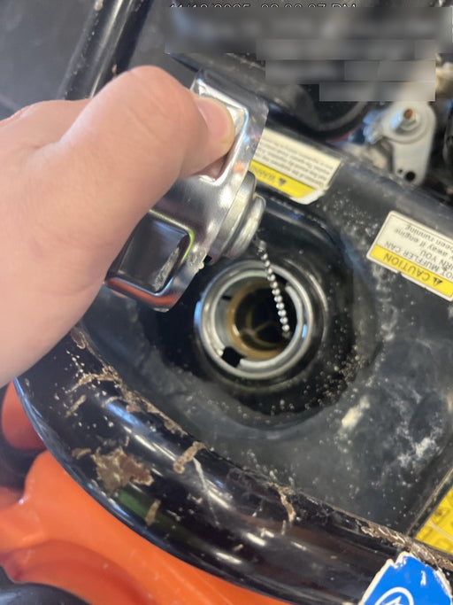 2022 Multiquip MVC88VTHW Plate Compactor, 20", w/Water Tank, Honda GX160