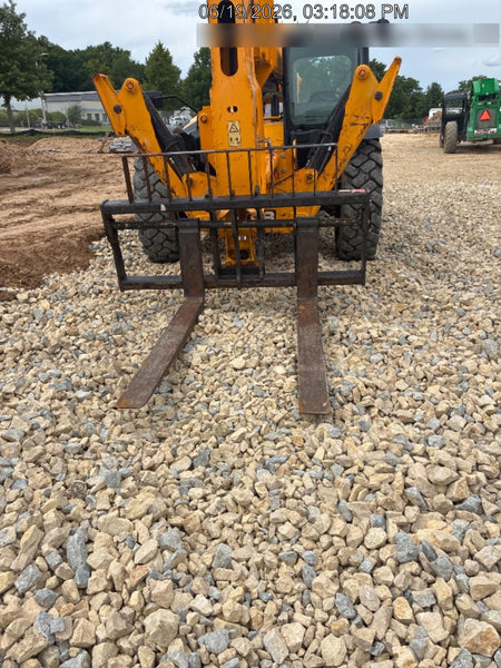 2022 JCB 510-56