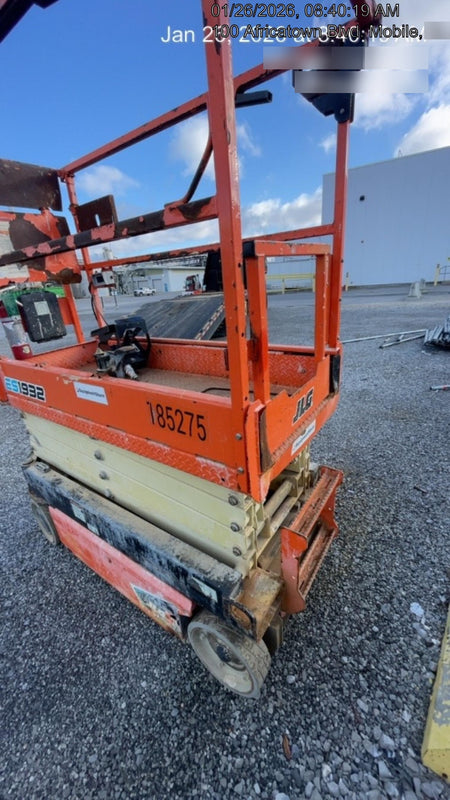 2021 JLG ES1932
