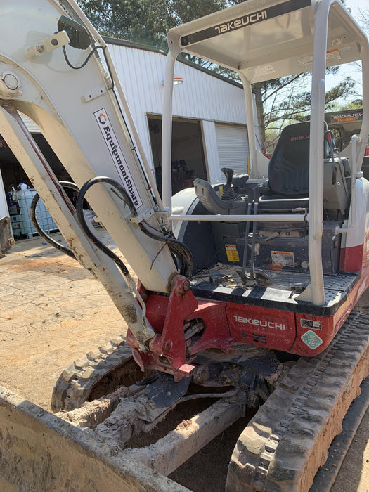 2020 Takeuchi TB235-2R Canopy, Rubber Tracks, Manual TAG QC