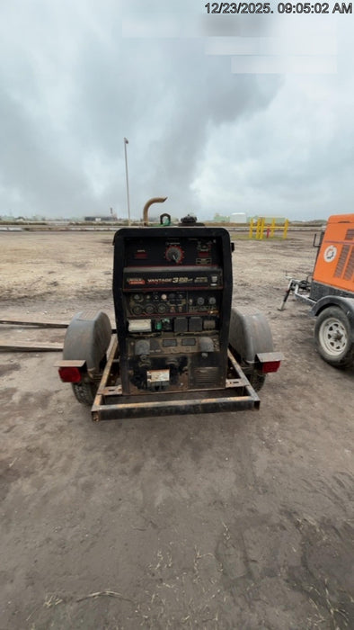2019 Lincoln Electric Vantage 322 Welder Ready-Pak 3, Two wheel trailer, Fender and Light kit, Cable Rack