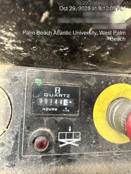 2022 JLG ES1932