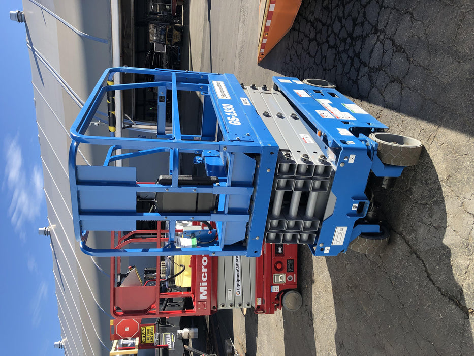 2019 Genie GS-1930 Half Height Swing Gate, 800W Inverter