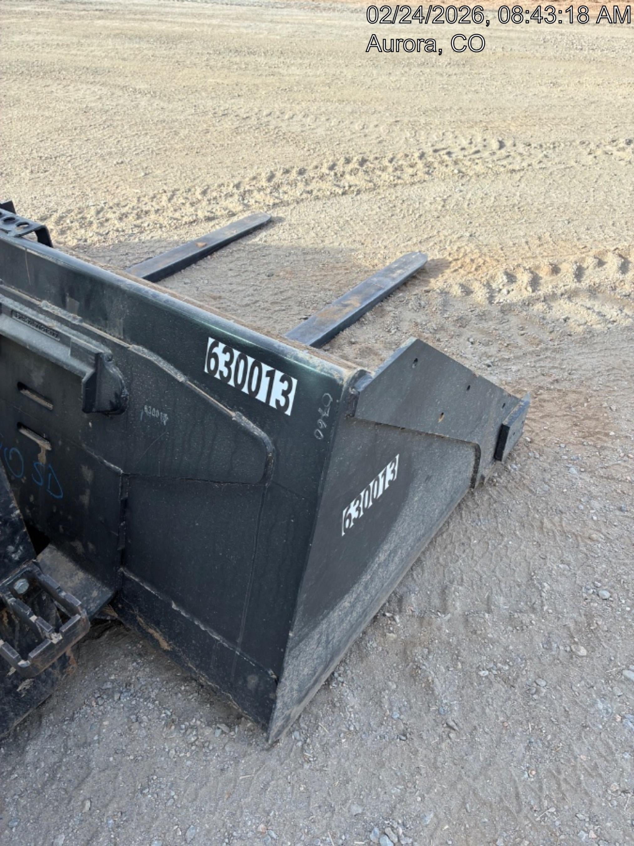 2022 ARROW MATERIAL HANDLING 60" Pallet Forks - Arrow
