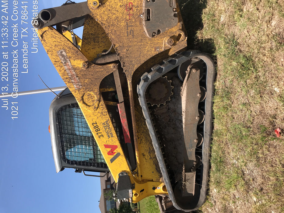 Wacker Neuson ST45 14-Pin Attachment Control T3 Bucket Leveling, Ride Control, CAB/Heat, A/C, Cyclonic Engine Pre-Cleaner, Block Heater (110v) T4F, Counter Weights, Dual Beam Work Lights,  Radio, Back-Up Camera, Zero-Drift Hydraulic Valve, Foot Throttle, 4 Way Flasher Kit, Scavenger Air Cleane, Synthetic Hydraulic Oil, High Flow LF	Hydraulic Coupler SSL/CTL