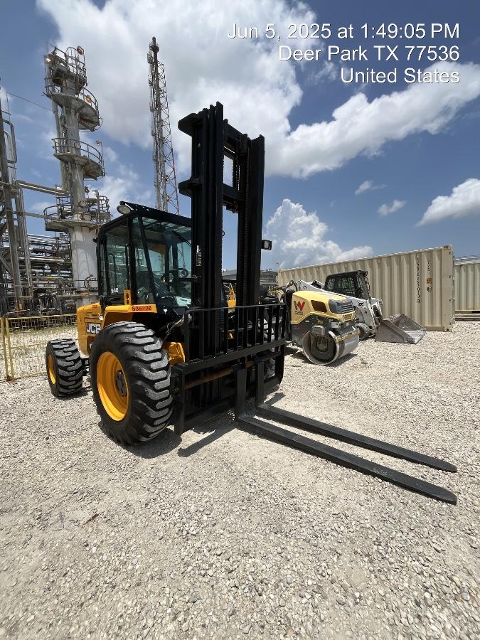 2025 JCB 940-4