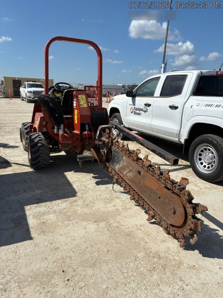 2022 DITCH WITCH RT45A