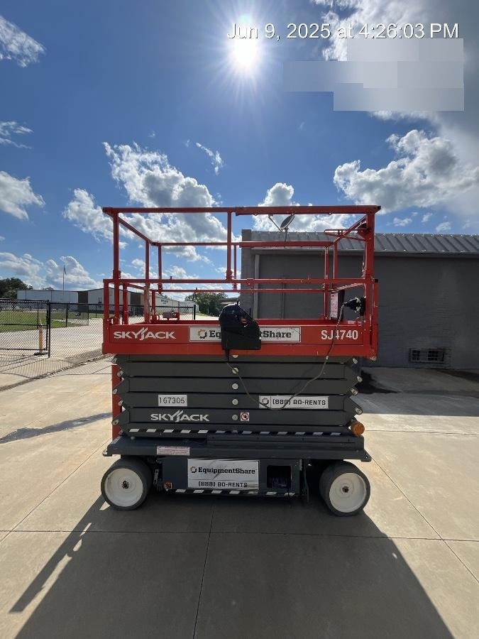 2021 SKYJACK SJ4740