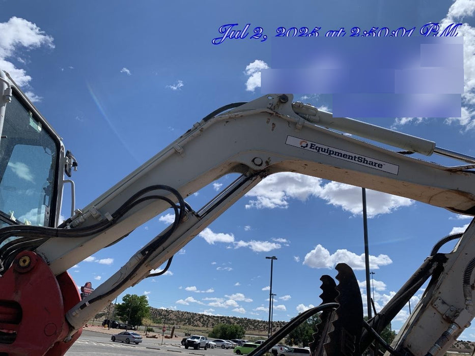 2021 TAKEUCHI TB250-2C