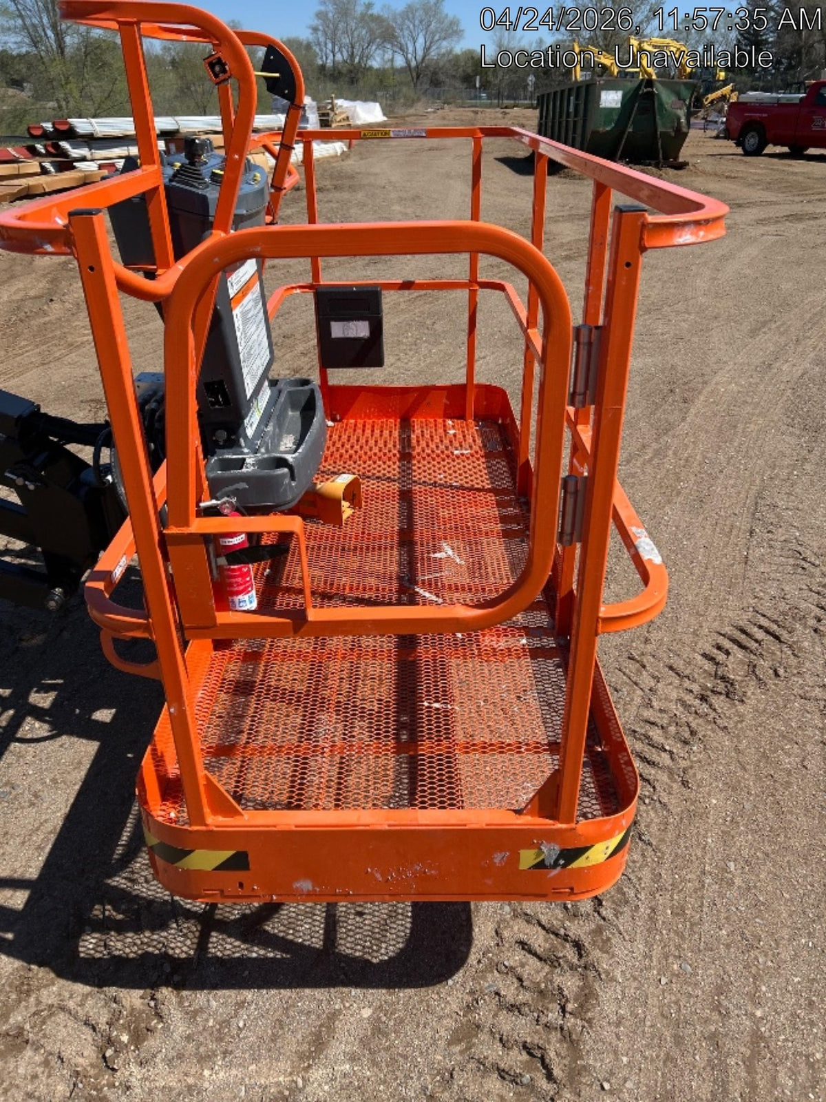 2025 JLG 660SJ