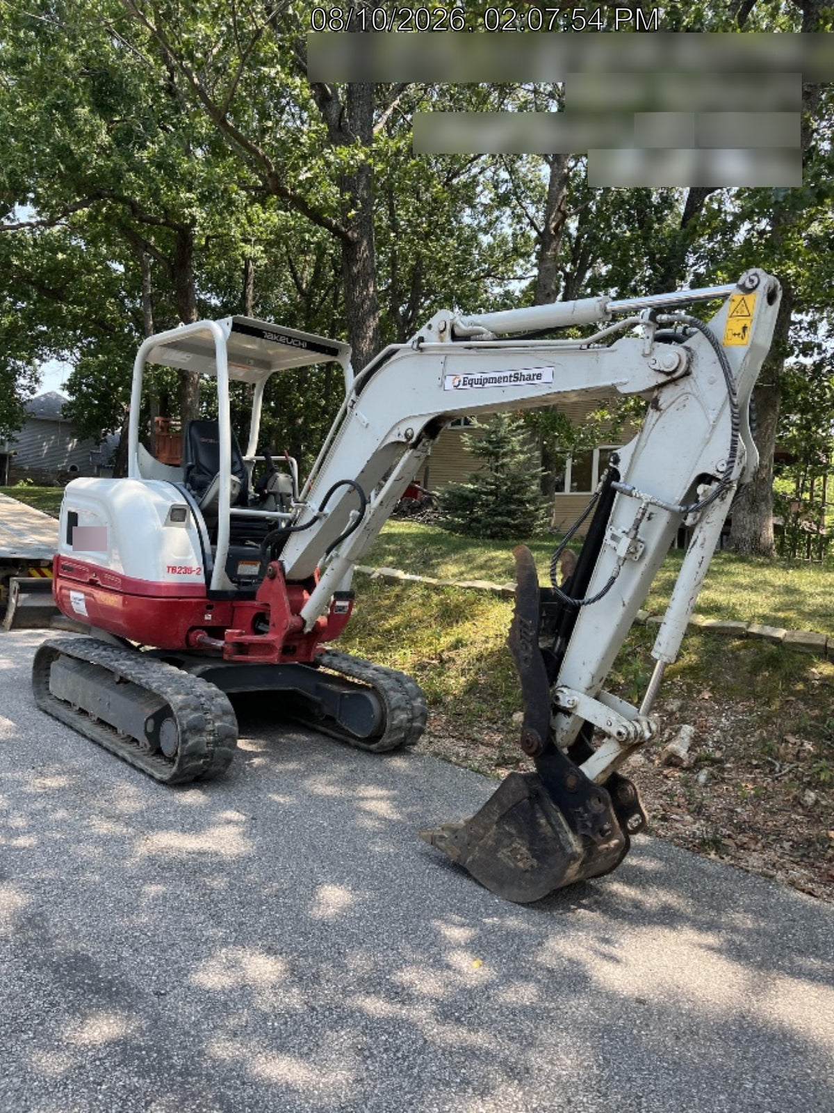 2022 TAKEUCHI TB235-2R