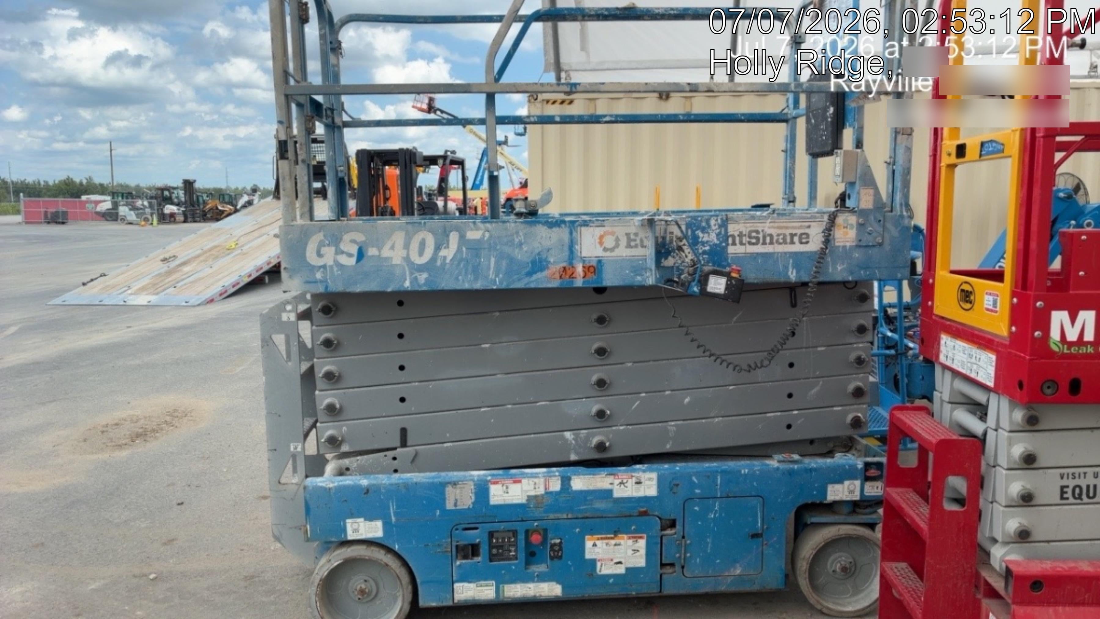 2018 GENIE GS-4047