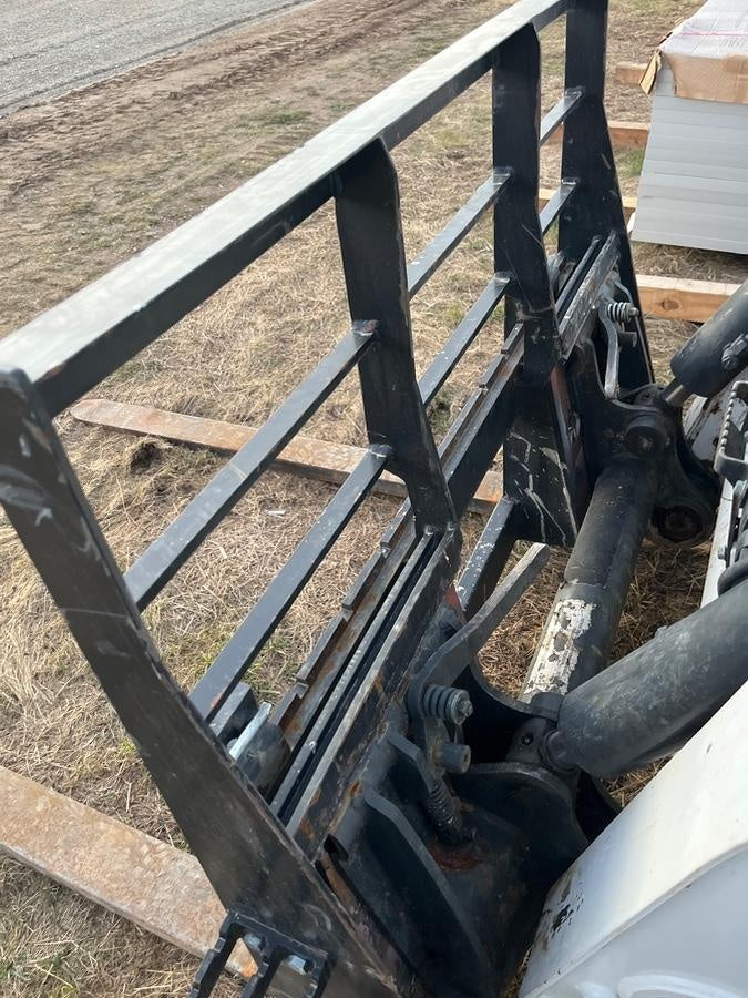 2022 ARROW MATERIAL HANDLING FS5100CB - 72"