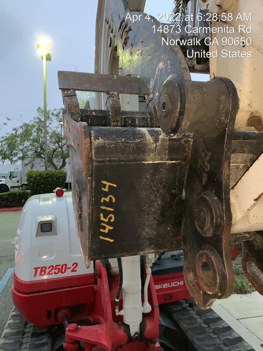 2021 DOOSAN 30" Bucket - Doosan