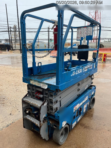 2019 Genie GS-1930 Fixed Rails with Chain Entry