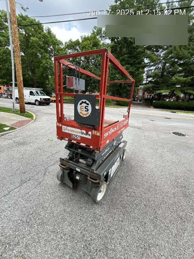 2017 Skyjack SJIII-3219 Skyjack SJ3219, Trojan Battery Set, Extended Warranty 5yr/5k hr