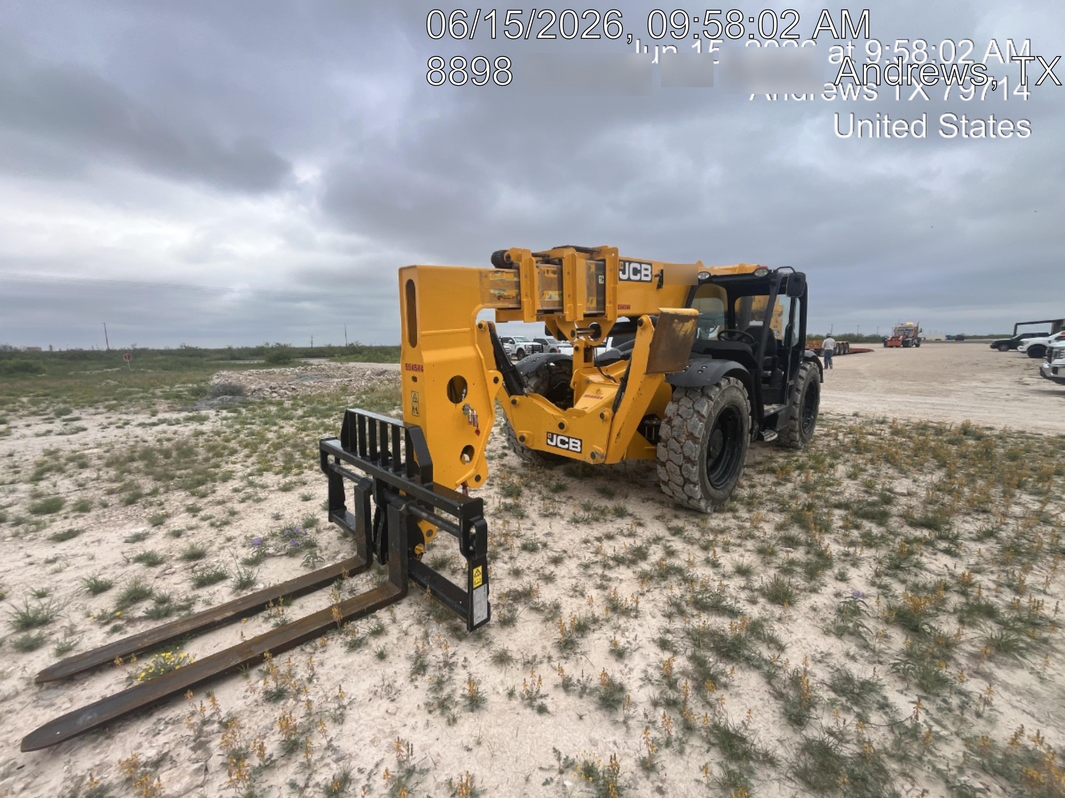 2025 JCB 512-56
