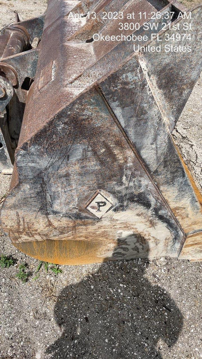 2015 PEMBERTON 3.5 cu yd Bucket, Wheel Loader - Pemberton