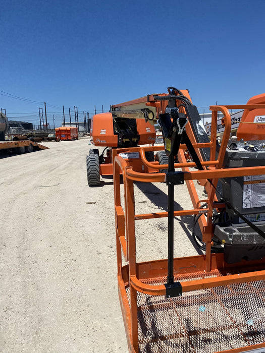 2020 JLG 660SJ