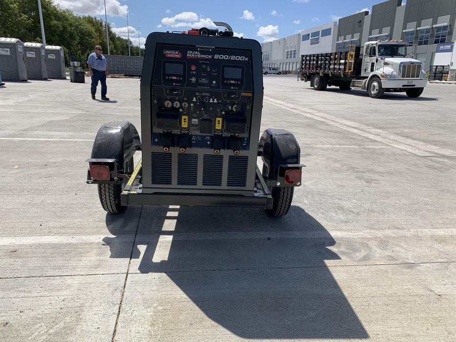2021 Lincoln Electric Dual Maverick 200/200X Ready Pak 3 (includes trailer, cable rack, fender light kit)