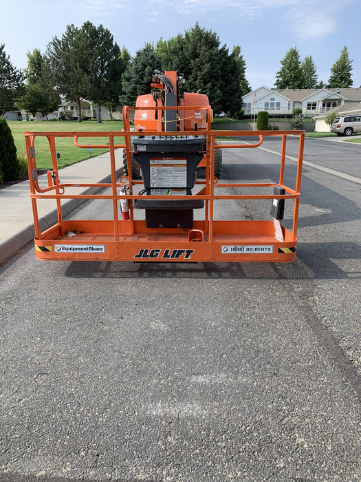 2020 JLG 660SJ