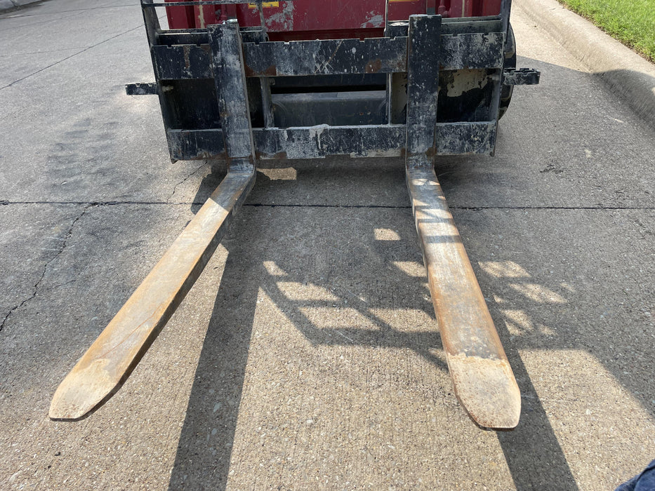 2023 ARROW MATERIAL HANDLING 48" Pallet Forks - Arrow